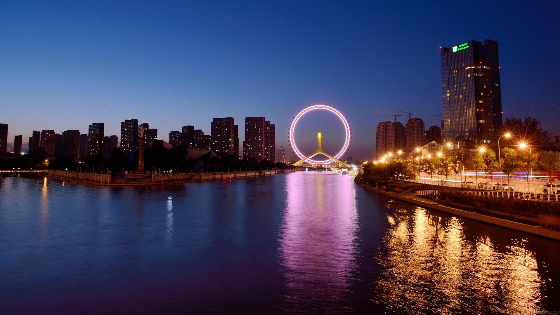 天津，历史、文化、经济与发展概览