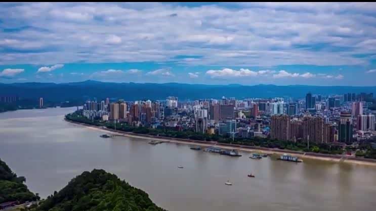 湖北,携手共筑美好家园——致敬领导与同胞们